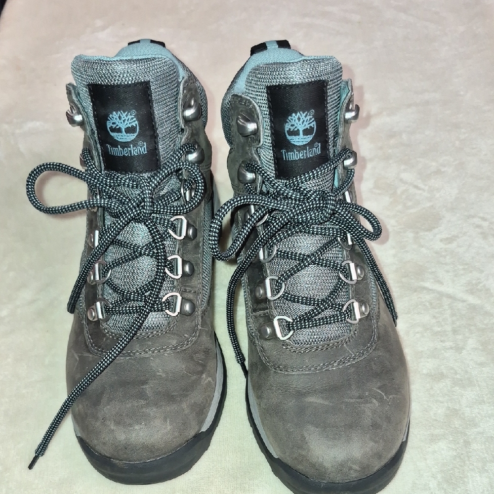 Timberland Gray Lace-Up Women's Hiking Boots